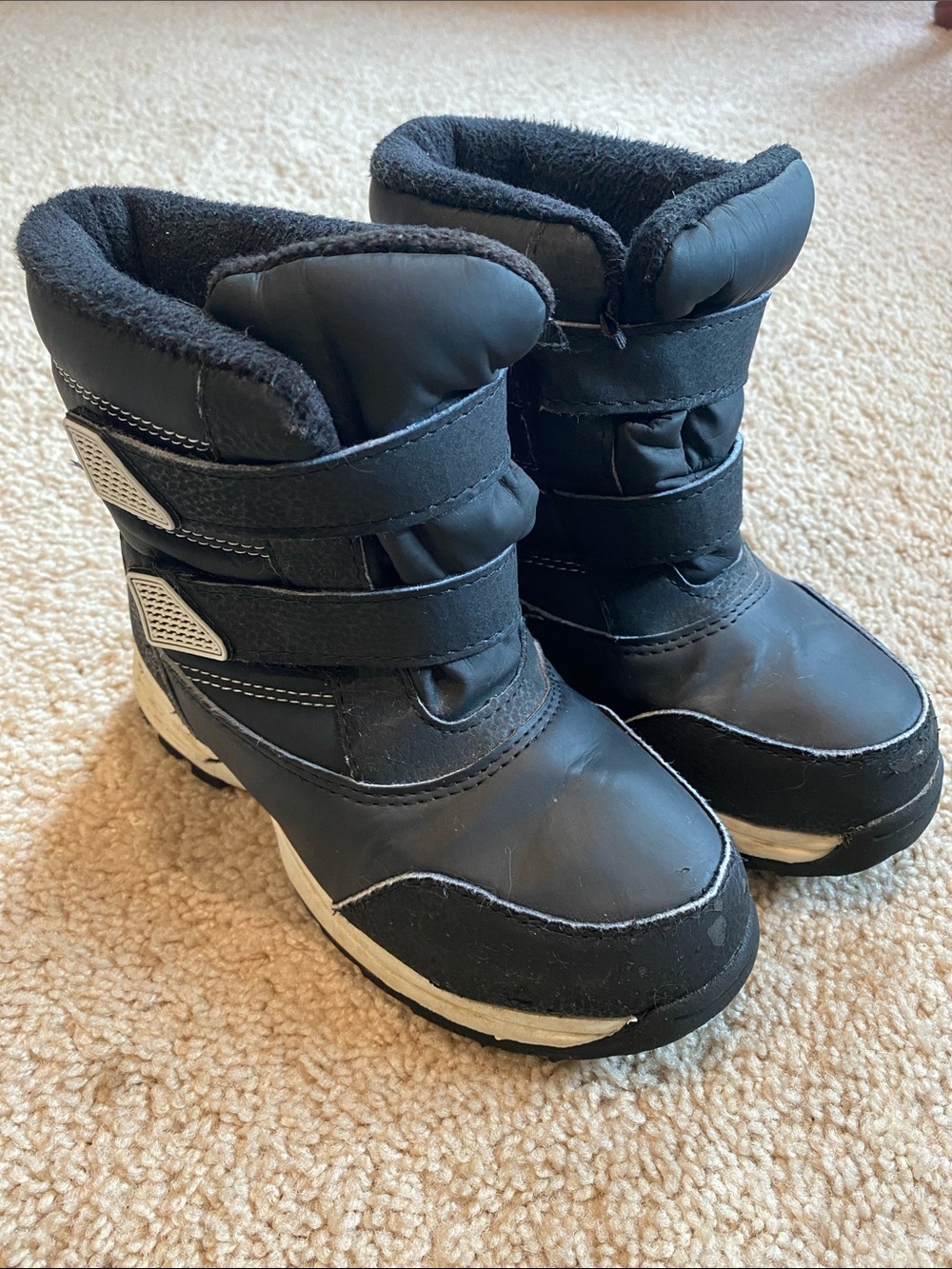 wonder nation Black Kids Winter Snow Boots with Velcro Straps